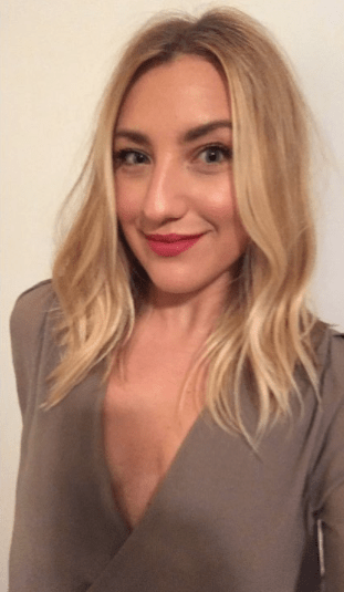 Is your hair dry & damaged? We are spilling our hair secrets to strengthen & lengthen your 'do. Read our tips and professional stylist Ashley Seal's tricks!