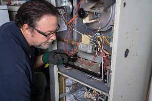 Signs You Need an HVAC Repair Contractor ASAP